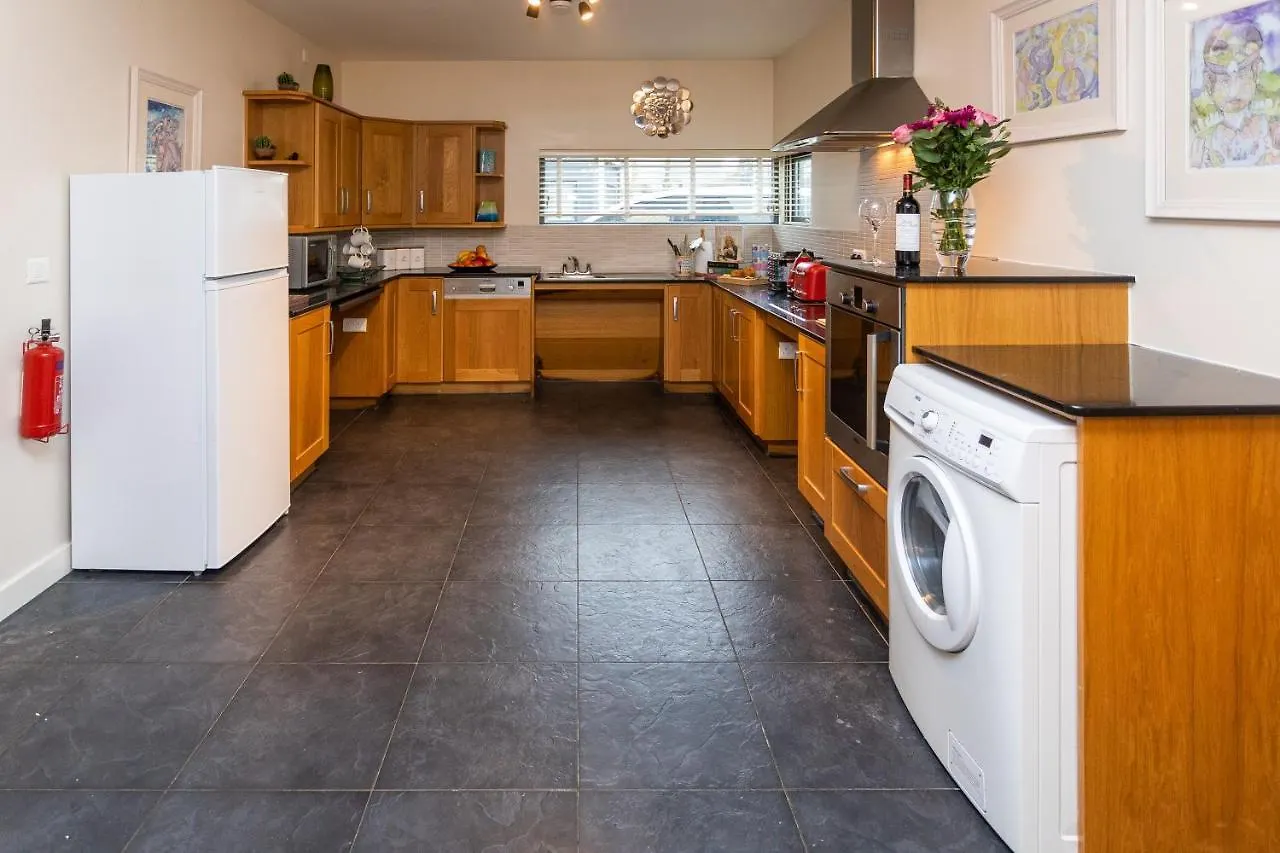 Willa Avenue 10 Killarney